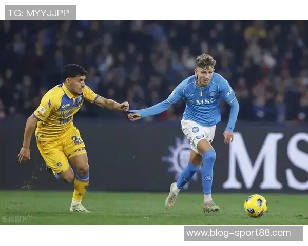 埃弗顿追求多夫比克那不勒斯米兰科莫同样表达兴趣 埃弗顿追求多夫比克那不勒斯米兰科莫同样表达兴趣